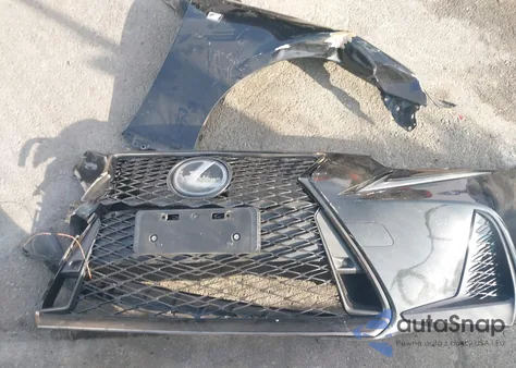 2018 Lexus Is 300 z USA, uszkodzony, nr VIN JTHBA1D25J5081409